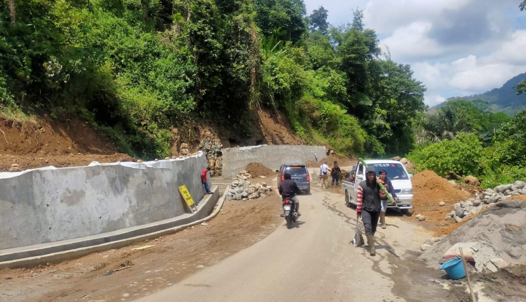 Warga dan Penguna Jalan Apresiasi Kinerja PPK 2.5 Jabar Realisasikan Perbaikan Jalan Nasional