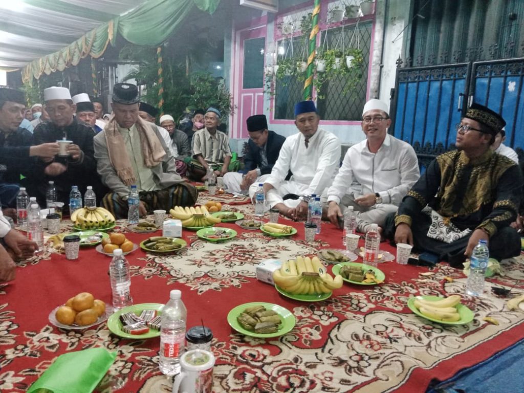 Yayasan Al Madiniyah dan Yayasan Al Fakir Peringati Maulid Nabi