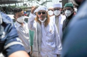 Bahar Smith Ditahan Atas Kasus Penyebaran Berita Bohong