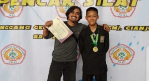 Anak Pedagang Bakso “Dimas Krisnatanaya” Juara Silat Kejurkab