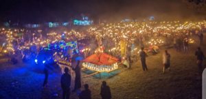 1500 Obor Ramaikan Gebyar Muharam di Desa Sukabakti Naringgul