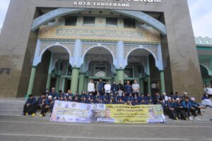 Bamus Maskot Kota Tangerang Melepas Rombongan Jamaah Umroh