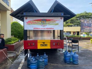 Polri Persiapkan Water Treatment Penuhi Kebutuhan Dapur Umum Posko Cianjur