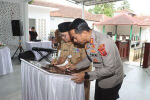 Kapolres Cianjur Bersama Bupati Resmikan Rumah Dinas Kapolres
