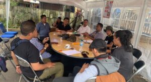 Pengurus PWI Cianjur Gelar Rapat HPN di Tenda Darurat