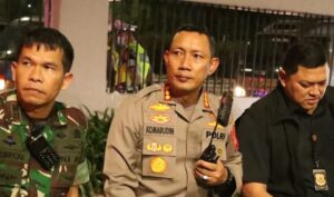 Kodim 0501/JP Dukung Kepolisian Amankan Unras Tolak Pengesahan UU Cipta Kerja di Gedung MPR DPR
