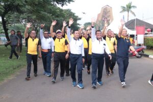 Kapolda Metro Jaya dan PJU Oahraga Bersama Jajaran Puspomal
