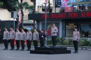 Kapolda Metro Cek Langsung Alusista dan Rantis Brimob Polda Metro Jaya