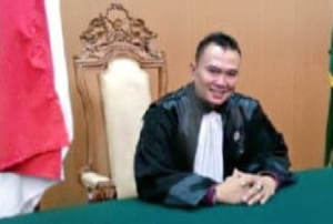 Dituding Tilep Dana Insentif Guru Ngaji, Kuasa Hukum Kades Sukabakti: Semua Tuduhan Tidak Benar dan Kami Akan Menempuh Jalur Hukum