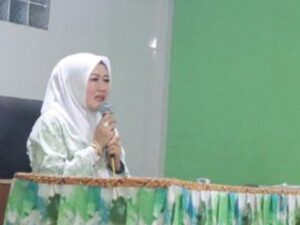 Hadiri Manaqib di Ponpes Al-Makmur Bojongpicung, Teh Metty Didoakan Ratusan Jamaah Menang Pileg 2024