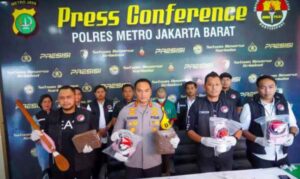 Polisi Amankan 103 Kg Tembakau Gorila di Kawasan Apartemen Cengkareng Jakbar