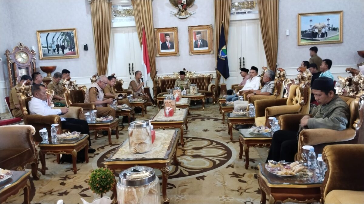 Pertanyakan Pencairan Duit Gempa Tahap 4, Warga Gang Iklhas Limbangansari Audensi dengan Pemkab Cianjur