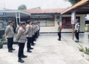 Kegiatan Corve Kebersihan Polsek dan Arahan Kapolsek Dewantara
