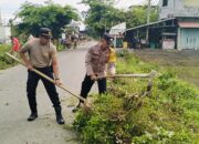 Jumat Bersih, Polsek Meurah Mulia Bersama Koramil dan Masyarakat Gelar Gotong Royong
