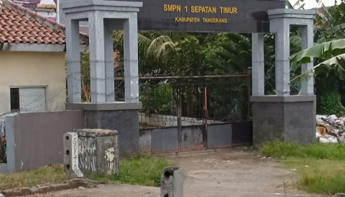Meski Dilarang, SMPN 1 Sepatan Timur Nekat Jual Buku LKS