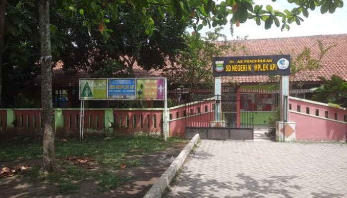 Meski Dilarang, SDN Komplek API Legok Kabupaten Tangerang Nekat Jual Seragam Sekolah dengan Harga Fantastis