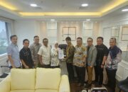 Dukung Perjuangan Tenaga Honorer R2 dan R3, Metty Triantika Bersama Komisi 1 Serahkan Aspirasi ke DPR RI