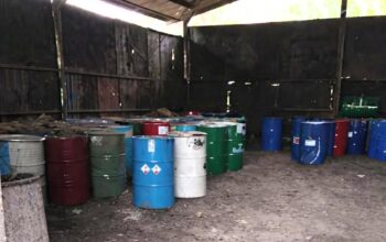 Bau Menyengat: Gudang Thinner Ilegal di Sepatan Timur Minta Ditutup Total