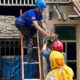 Dua Hari Hilang, Anak Kucing di Pemalang Bikin Geger Usai Nongkrong di Atap Gudang