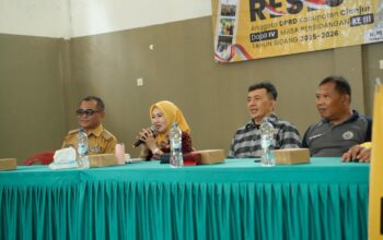 Suasana Haru Warnai Reses Ketua DPRD Cianjur di Desa Jati, Metty Triantika Bantu Tunai Komunitas Disabilitas