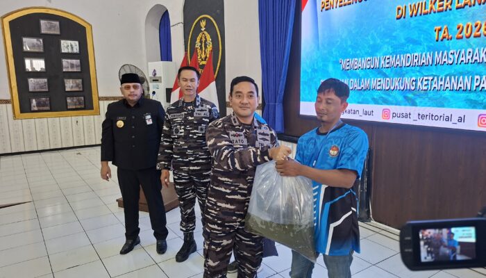 Pusteral TNI AL Latih 100 Warga Pesisir Tegal Budidaya Udang Vaname, Perkuat Ketahanan Pangan Maritim