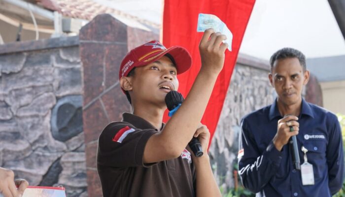 BI Tegal Edukasi Cinta Rupiah dan Pembayaran Non Tunai kepada Pelajar di Lomba Baris Berbaris Lanal Tegal