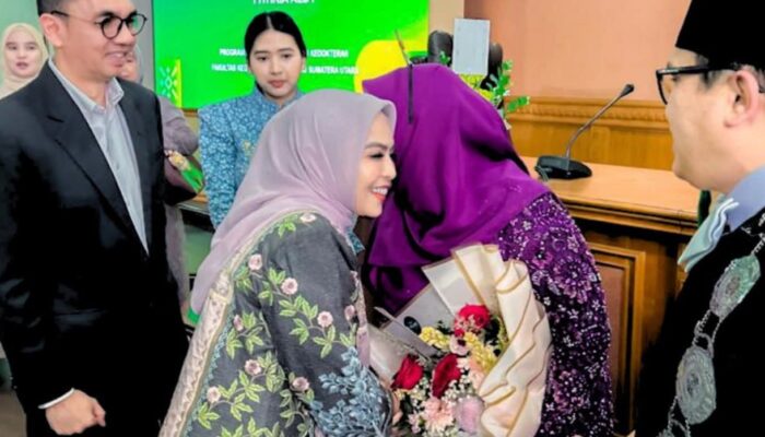 Bupati Labuhanbatu Hadiri Sidang Promosi Doktor dr. Fitrhia Aldy di USU