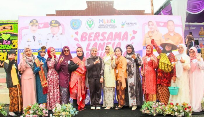 Bupati Labuhanbatu Memperingati Hari Lansia Nasional ke-30