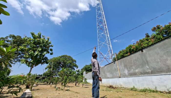 Tak Ada Sosialisasi, Pembangunan Tower Seluler di Desa Bengle Dipersoalkan Warga