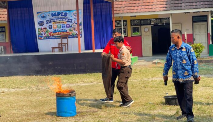 PMI Kabupaten Tegal Edukasi 158 Siswa SDN Mejasem Barat 01 Tentang Kesiapsiagaan Bencana