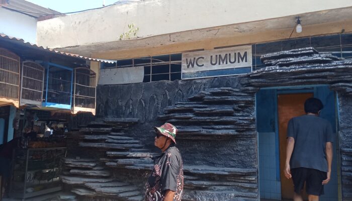 Pendapatan Pengelola Toilet Umum di Pasar Pagi Pemalang Menurun, PPDB dan Berkurangnya Aktivitas Jadi Sorotan