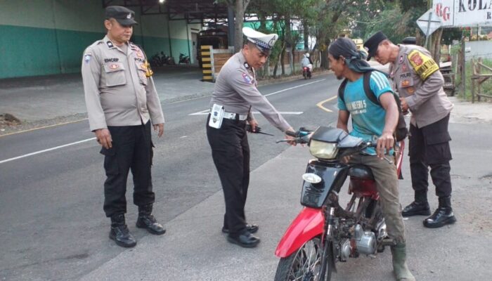 Polsek Sumedang Utara Gelar Razia Knalpot Brong, Humanis namun Tegas Jaga Ketertiban Lalu Lintas