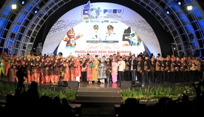 Meriah!!! Pageralaran “HARMONI EMAS” Labuhanbatu Pukau Pengunjung PRSU KE-50