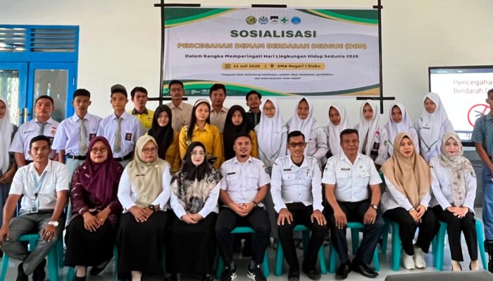 Kepala Puskesmas Siabu Jadi Narsum Sosialisasi DBD LHK di SMAN1 Siabu