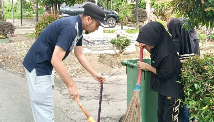 Camat Siabu Pimpin CURVE, Wujudkan Lingkungan Bersih dan Perkuat Semangat Gotong Royong