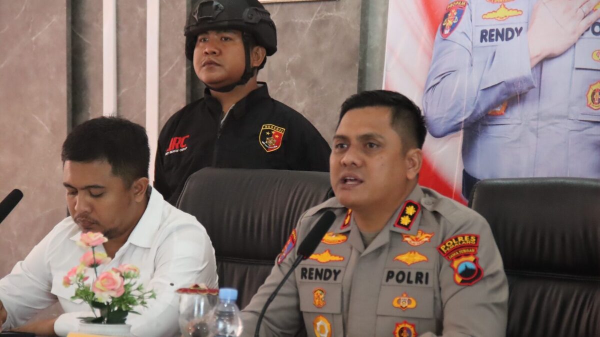 Kapolres Pemalang dalam pers konference