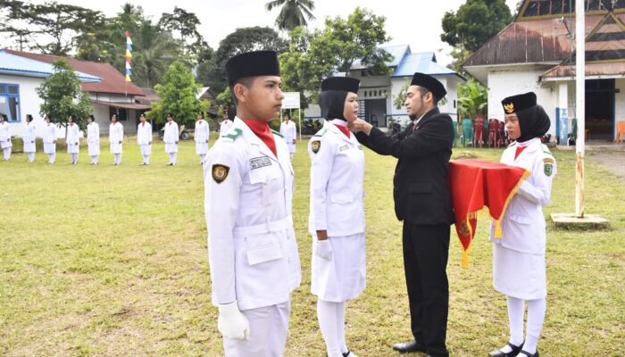 Paskibra Siabu Dikukuhkan, Siap Jalankan Tugas pada HUT ke-81 Kemerdekaan RI