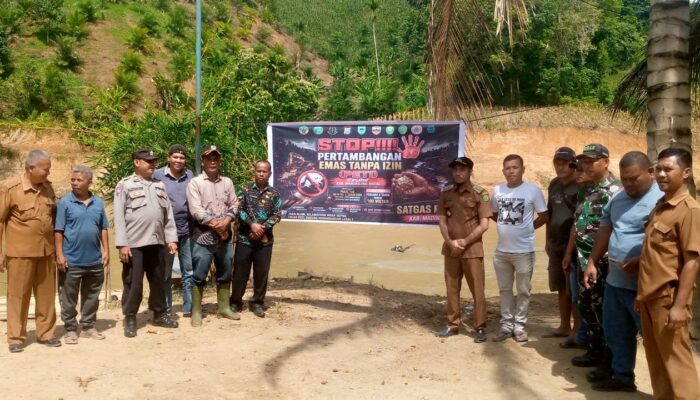 Dukung Penertiban PETI, Kapolsek Siabu Mandailing Natal Sosialisasi di Dua Desa