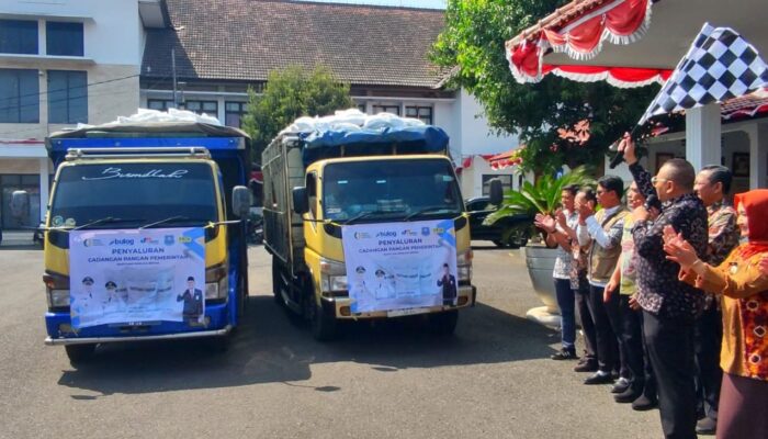 Bulog Tegal Salurkan Bantuan Beras untuk 29.085 Warga