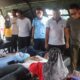 Danlanal Tegal Letkol Laut (P) Tato Taufiqurochman (dua dari kanan) saat meninjau pengobatan gratis