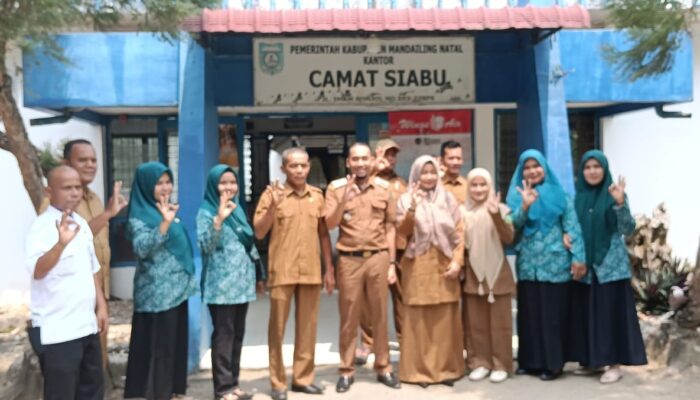 Dinkes Madina Sosialisasikan PHBS di Kantor Kecamatan Siabu